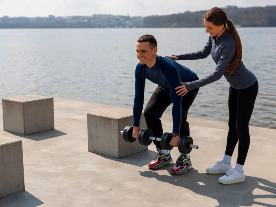 Healthy Travel Tips, According to a Personal Trainer