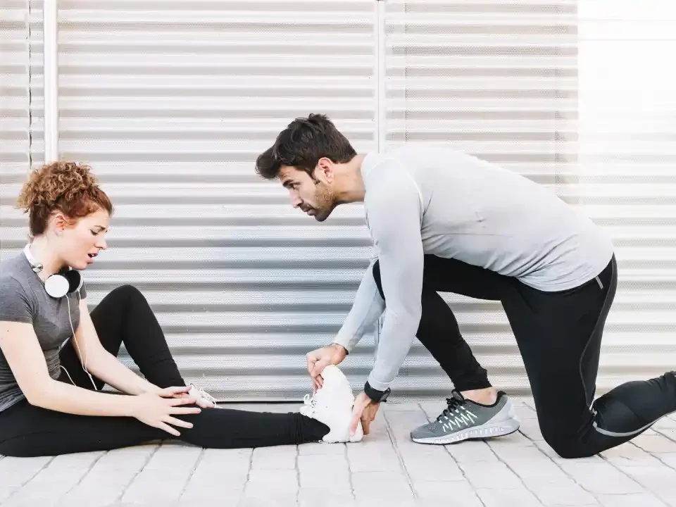 10 Common Running Injuries & How Personal Trainers Can Help Prevent Them